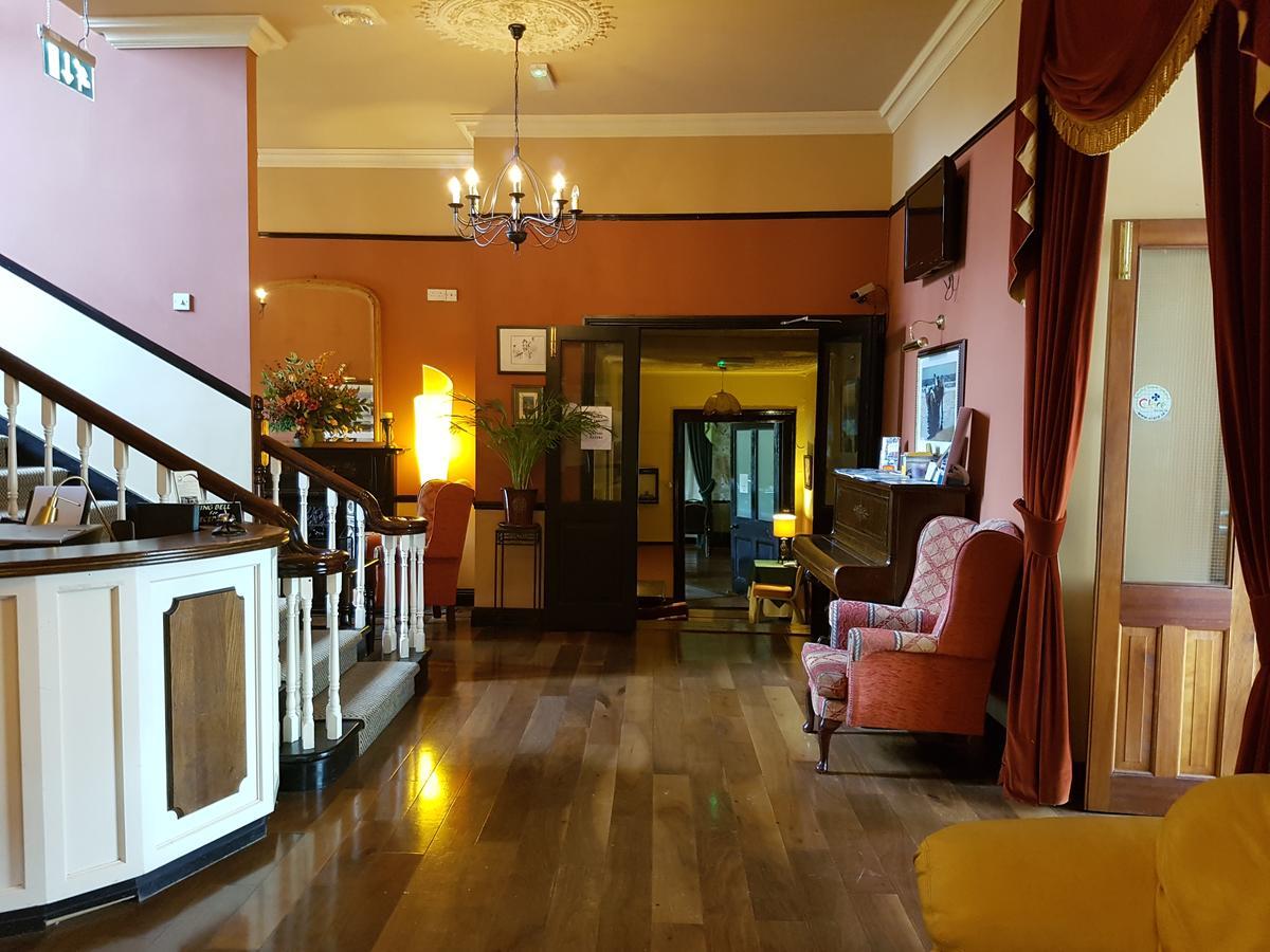 Royal Spa Hotel Lisdoonvarna Bagian luar foto